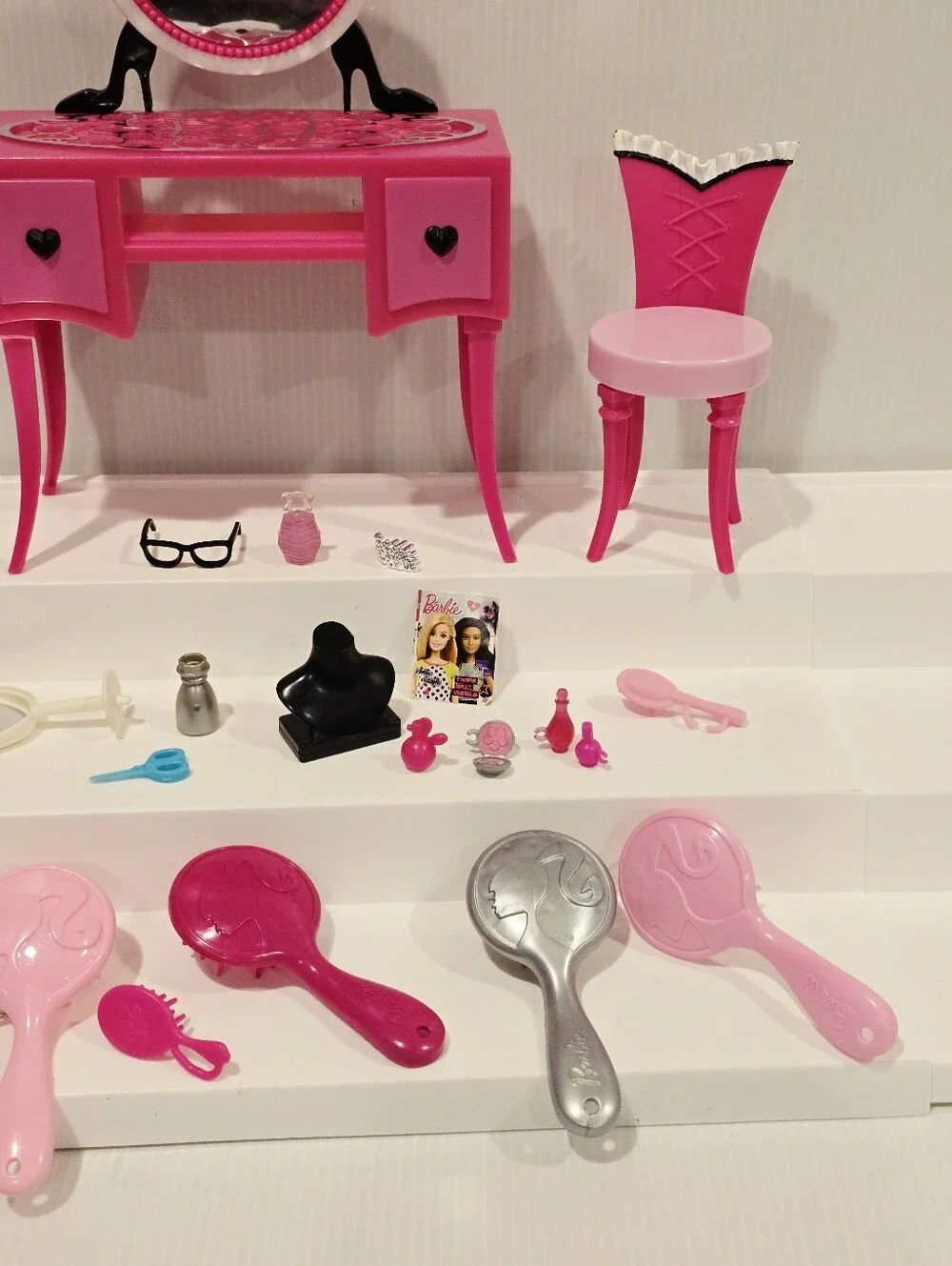 Barbie doll hairtastic